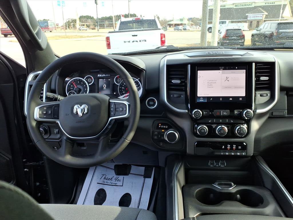 New 2026 RAM 1500 Big Horn AWD/4WD image 9