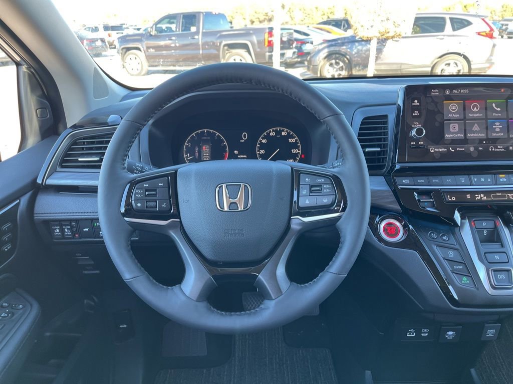 Used 2026 Honda Odyssey Elite image 18