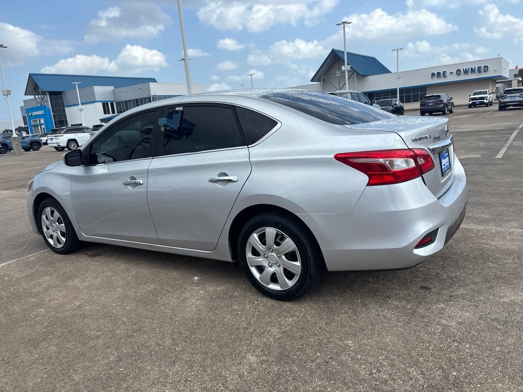 Used 2018 Nissan Sentra S FWD image 16