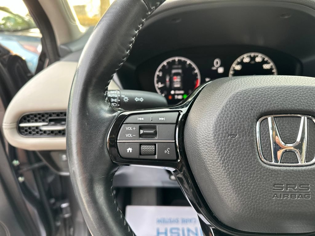 Certified 2025 Honda HR-V EX-L image 31