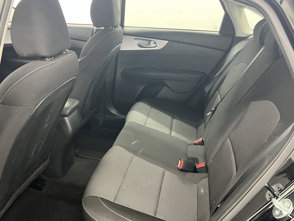 Used 2024 Kia Forte LXS image 9