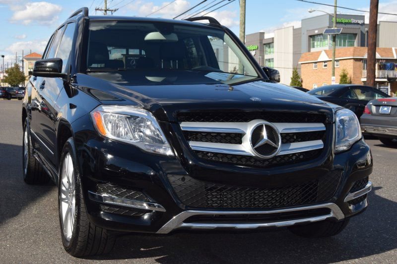Used 2015 Mercedes-Benz GLK 250 BlueTEC 4MATIC image 4