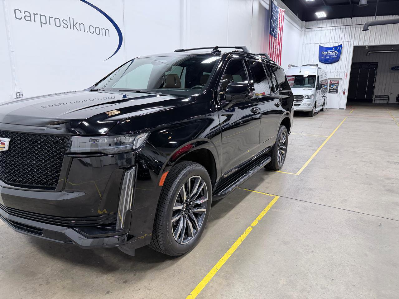 Used 2022 Cadillac Escalade Sport w/ Touring Package AWD/4WD image 18