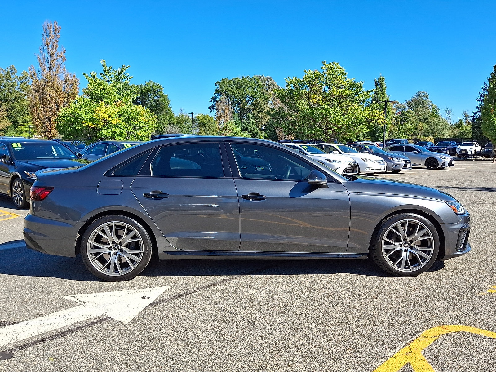 Used 2023 Audi S4 Premium Plus w/ Premium Plus Package AWD/4WD image 7