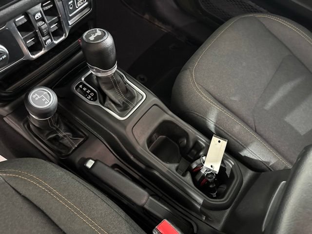 Used 2024 Jeep Wrangler Unlimited Sport AWD/4WD image 20