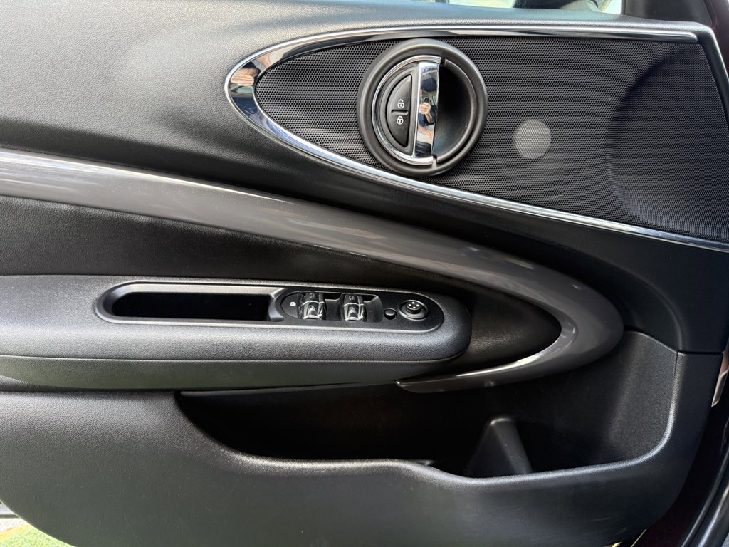 Used 2016 MINI Cooper Clubman S image 27