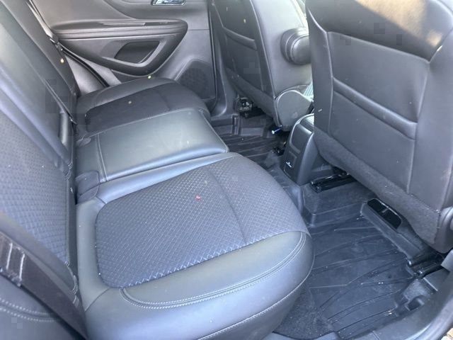 Used 2022 Buick Encore Preferred w/ Safety Package image 18