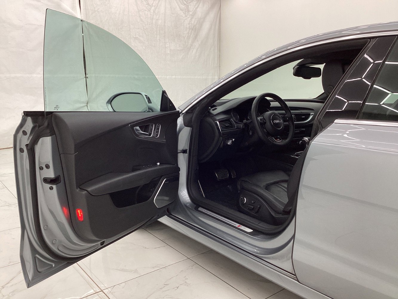 Used 2013 Audi S7 Prestige image 16