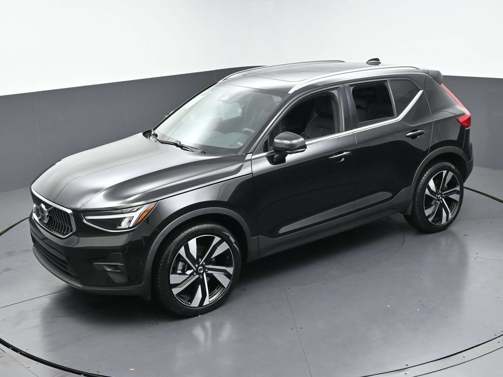 Used 2023 Volvo XC40 B5 Ultimate w/ Climate Package AWD/4WD image 39