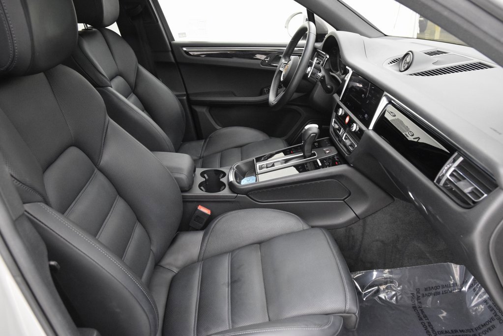 Used 2023 Porsche Macan S image 16