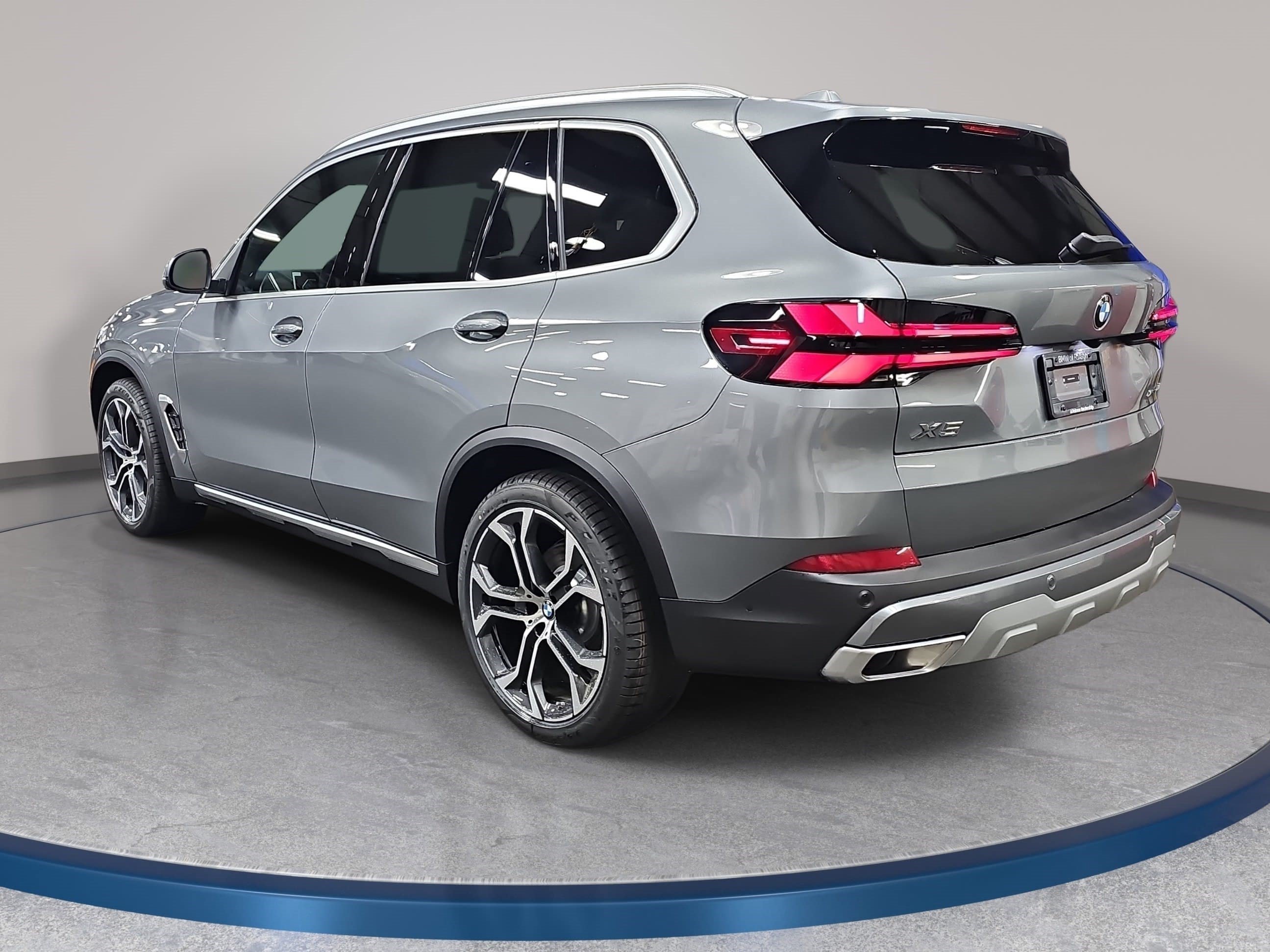 New 2026 BMW X5 xDrive40i AWD/4WD image 7