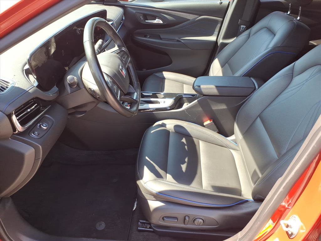 Used 2024 Buick Envista Sport Touring w/ Convenience I Package FWD image 12