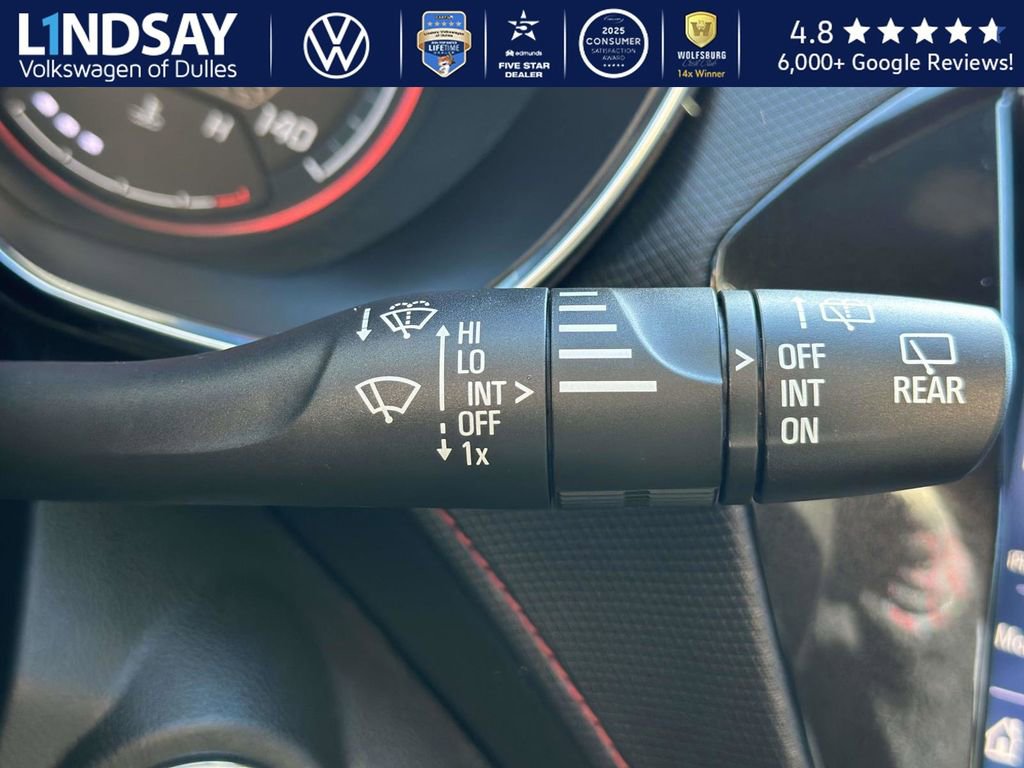 Used 2022 Chevrolet TrailBlazer RS w/ Technology Package image 22