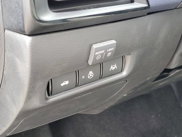 New 2026 Nissan Sentra SL w/ Floor Mat Package FWD image 9