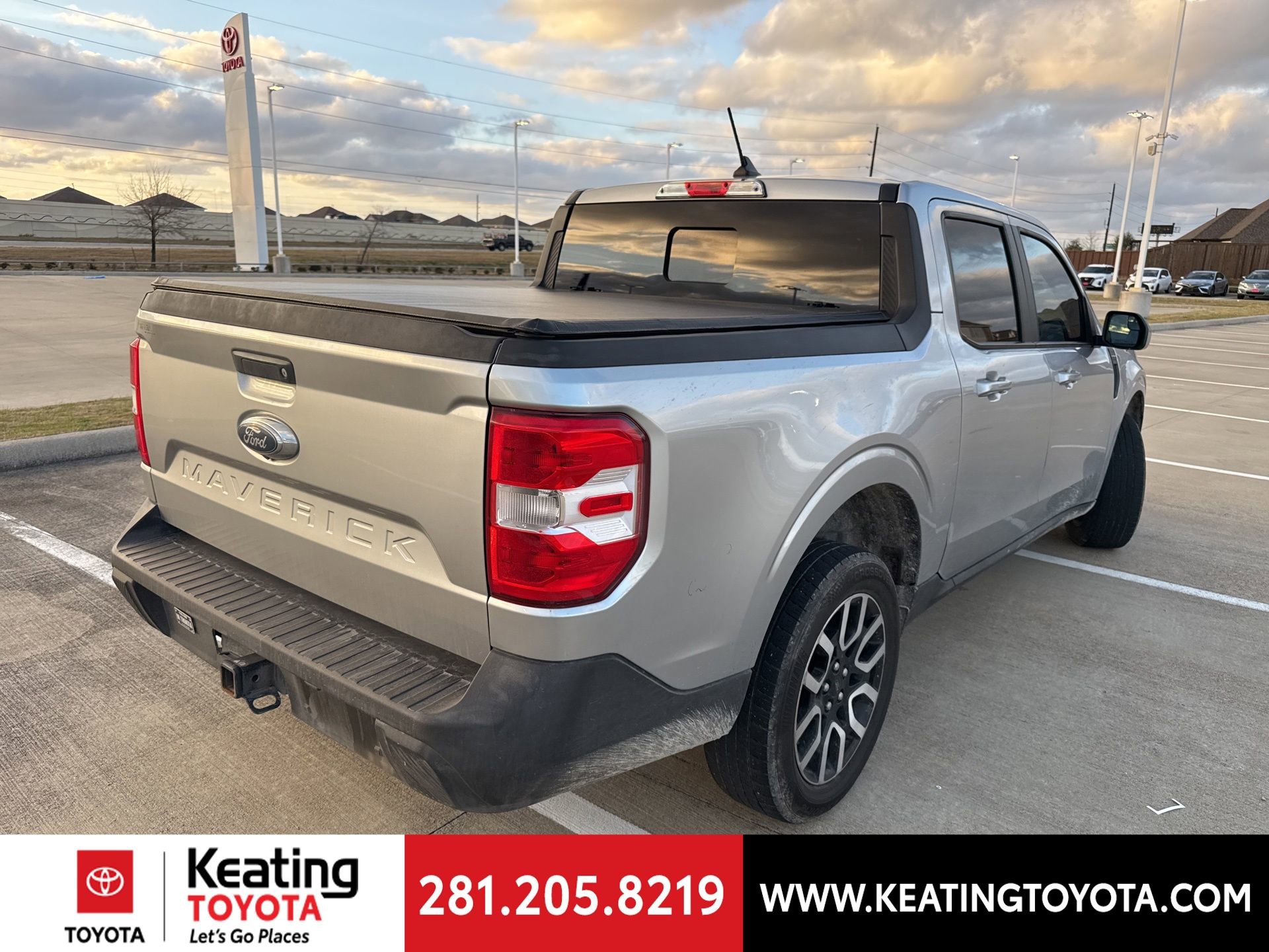 Used 2022 Ford Maverick Lariat image 7