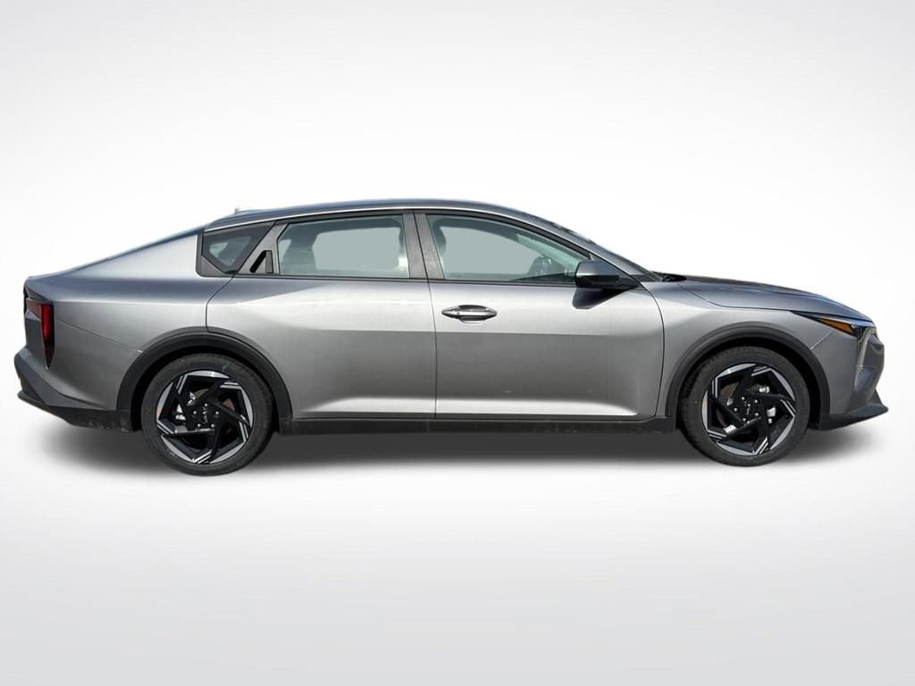 New 2025 Kia K4 GT-Line Turbo FWD video 2