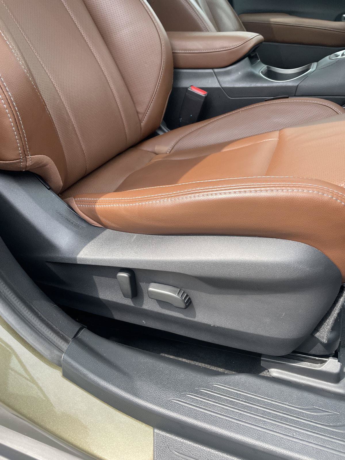 Used 2020 Subaru Outback Touring AWD/4WD image 27