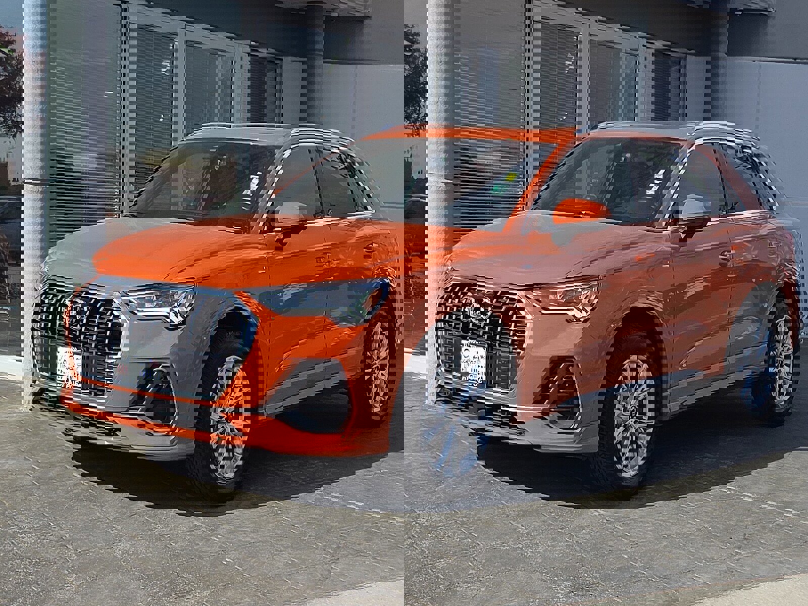 Used 2023 Audi Q3 2.0T Premium image 2