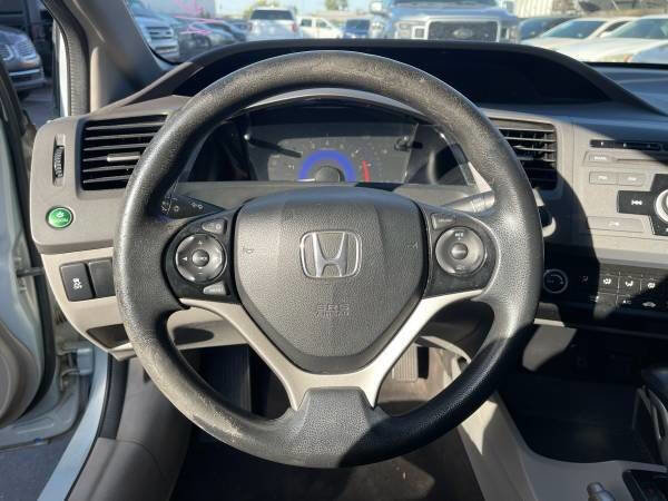 Used 2012 Honda Civic LX image 11