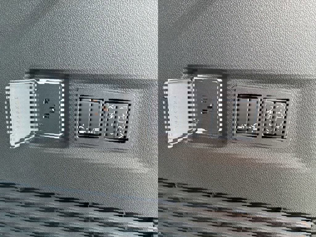 New 2026 Chevrolet Tahoe Premier w/ Sun And Tow Package image 32