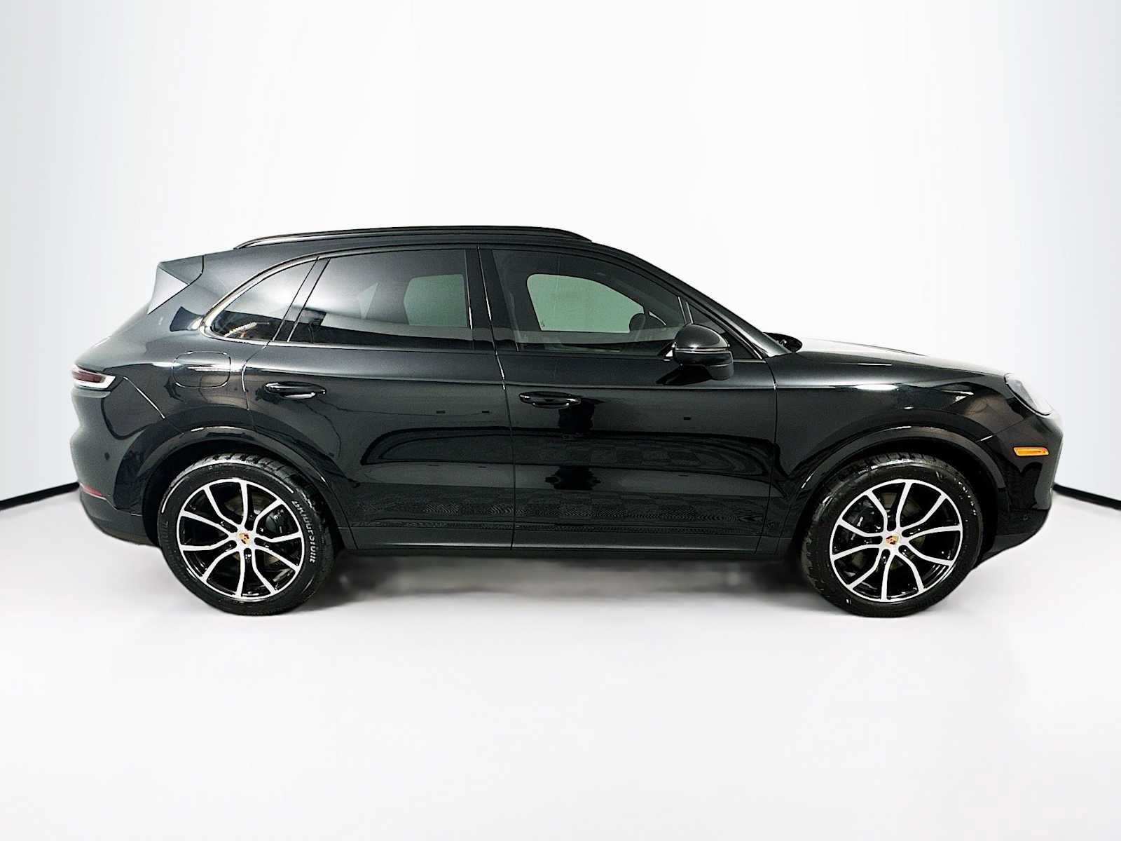 New 2026 Porsche Cayenne image 8