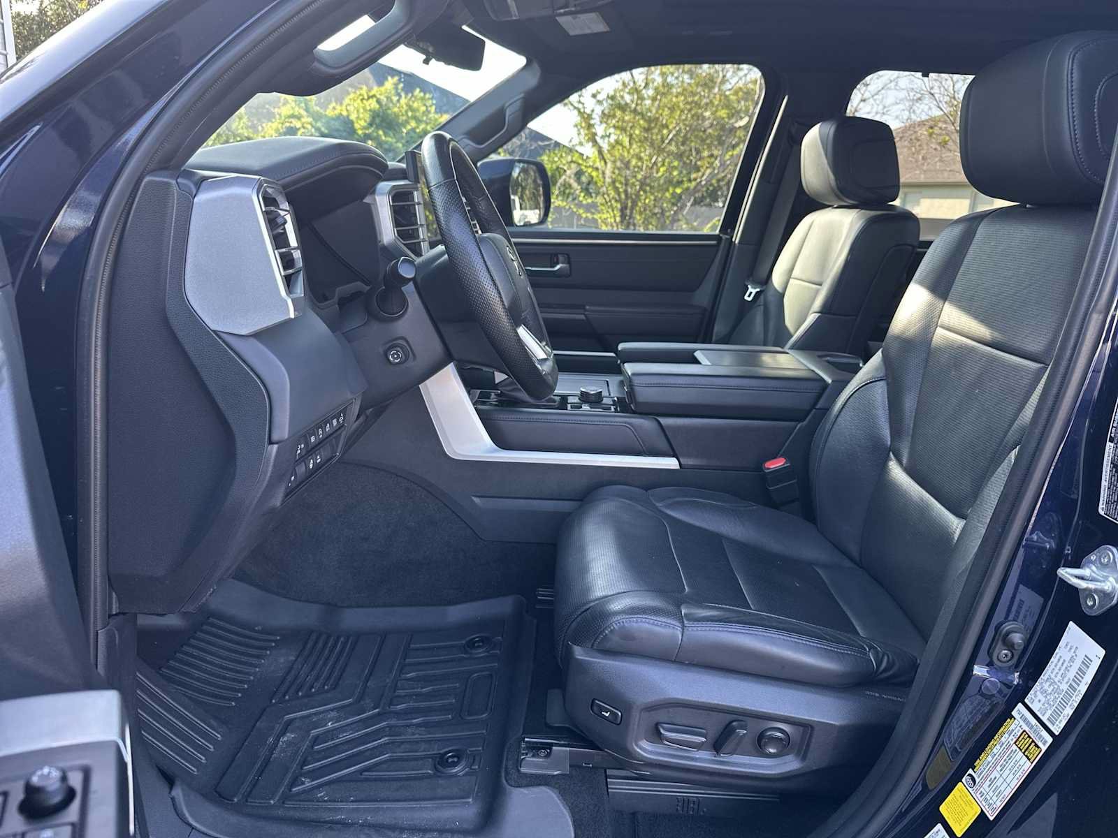 Used 2023 Toyota Tundra Platinum w/ Advanced Package AWD/4WD image 15