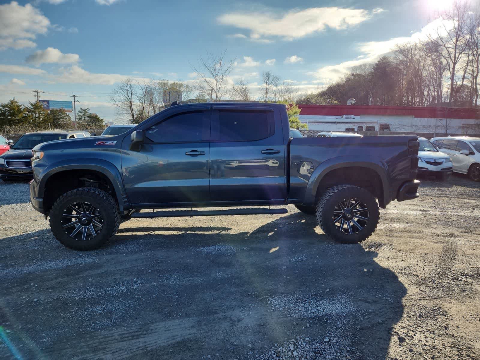 Used 2021 Chevrolet Silverado 1500 RST w/ Z71 Off-Road Package image 2