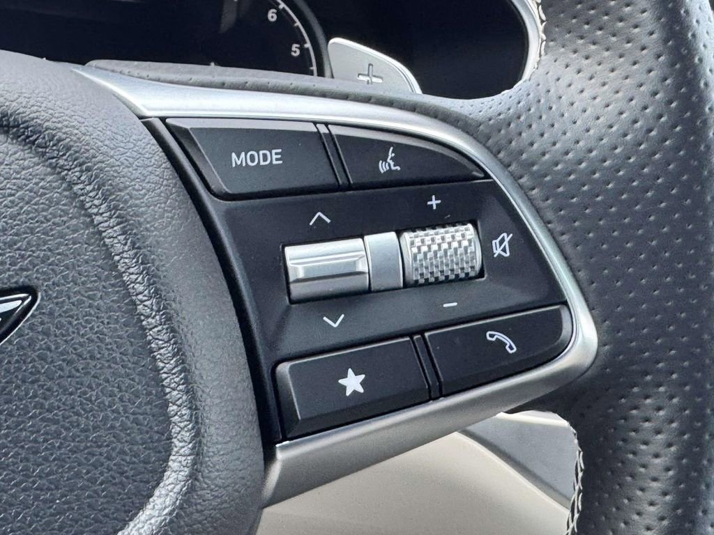 Certified 2026 Genesis G70 2.5T image 16