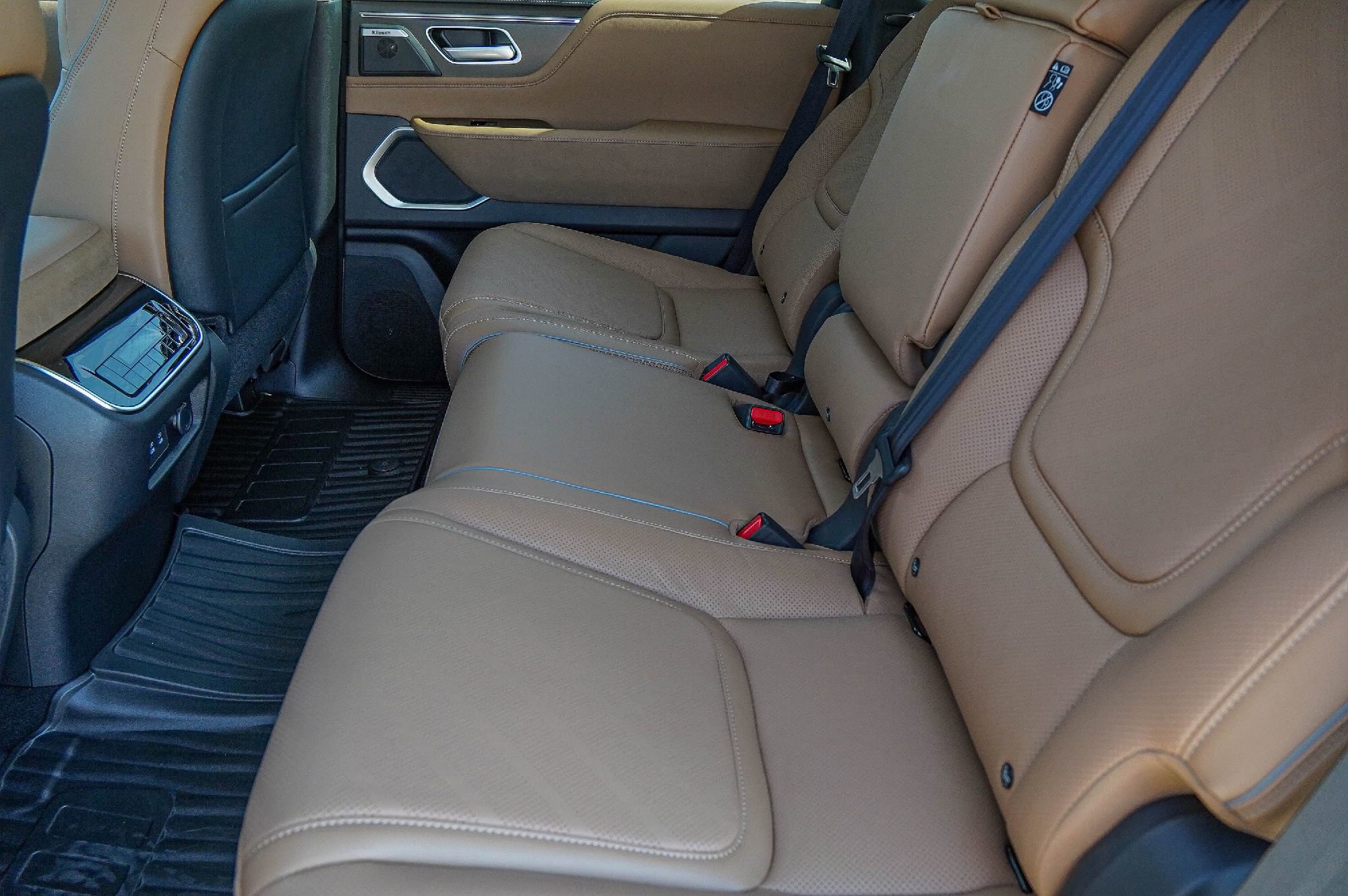 New 2026 INFINITI QX80 Luxe w/ Cargo Package image 24