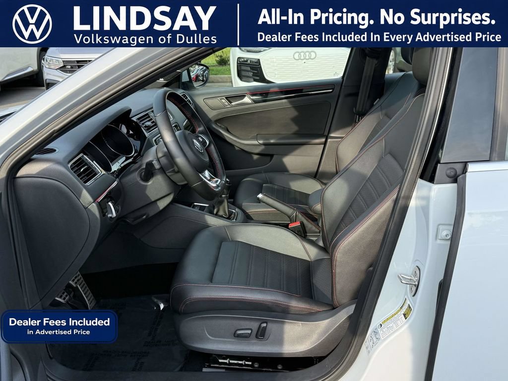 Used 2017 Volkswagen Jetta GLI FWD image 11