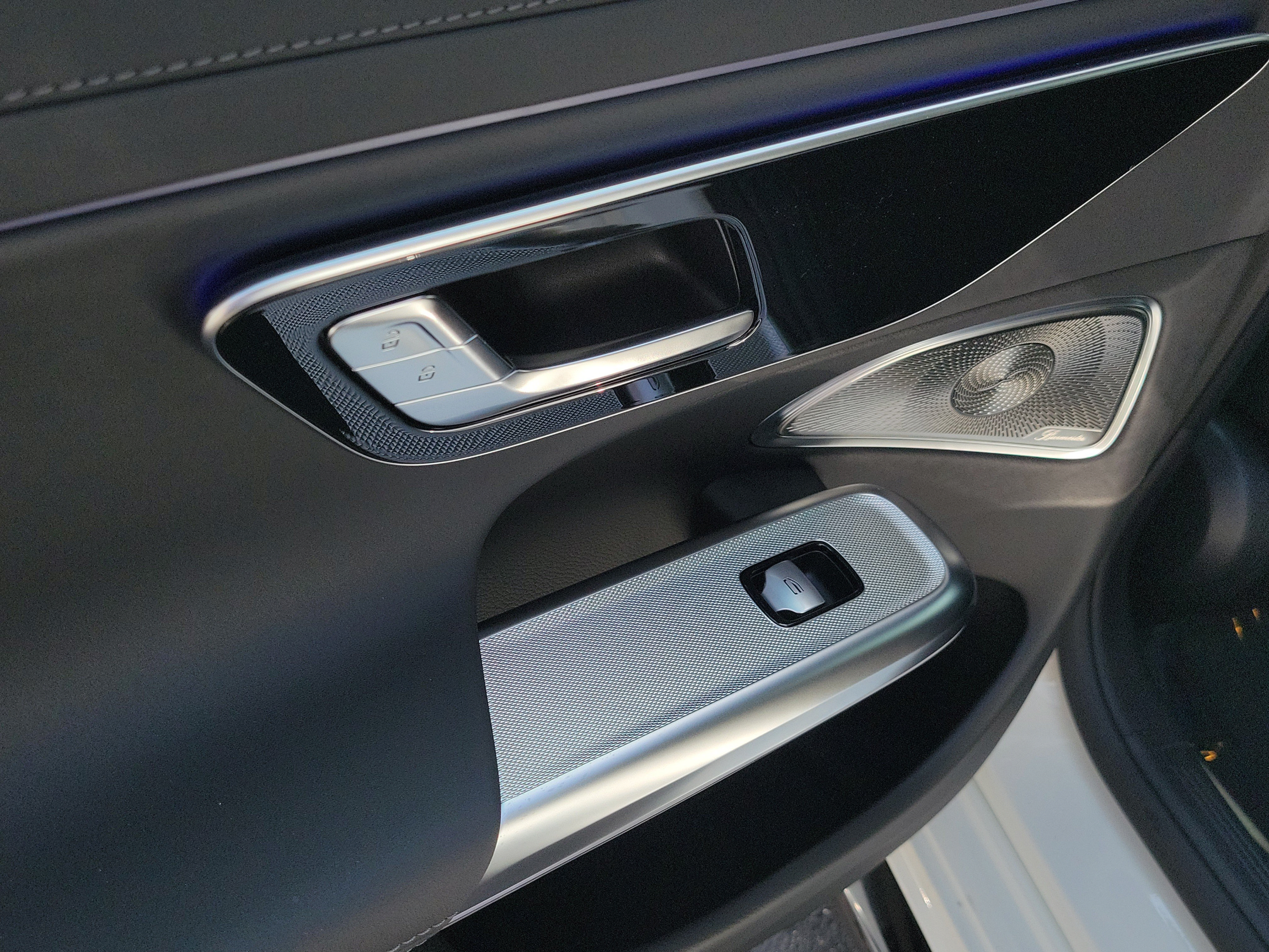 New 2026 Mercedes-Benz E 53 AMG e 4MATIC Sedan image 8