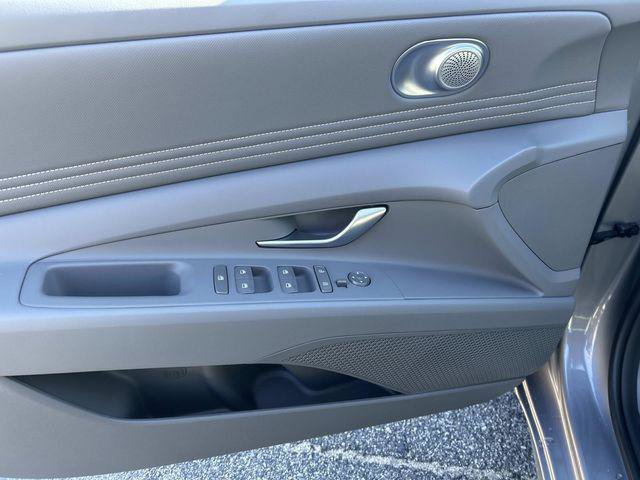 New 2026 Hyundai Elantra SEL Sport Premium w/ Cargo Package image 6