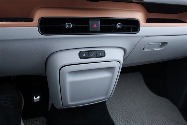 New 2025 Volkswagen ID. Buzz 1st Edition image 20