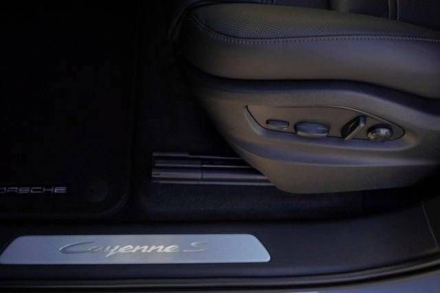 New 2026 Porsche Cayenne S AWD/4WD image 52
