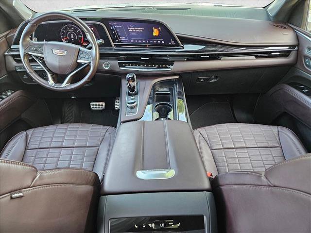 Used 2023 Cadillac Escalade ESV V AWD/4WD image 18