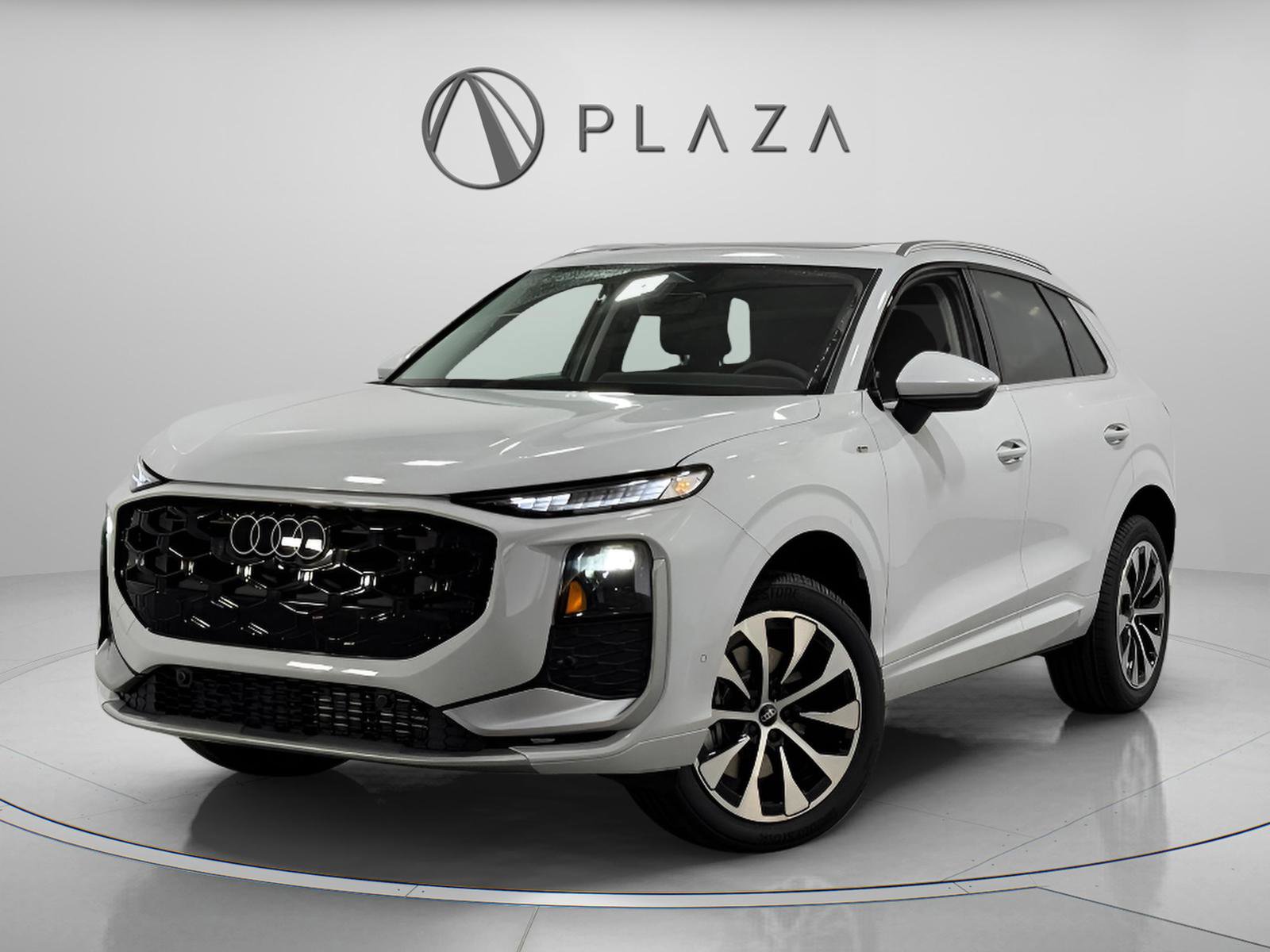 New 2026 Audi Q3 quattro 2.0T image 1