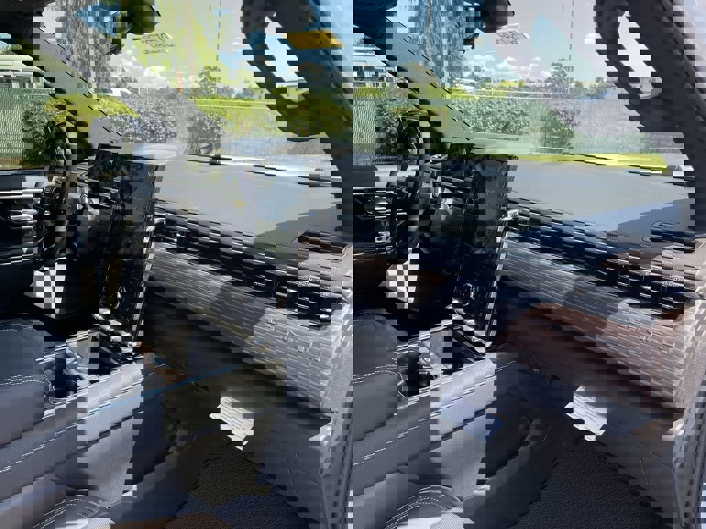 New 2025 GMC Sierra EV Denali image 29