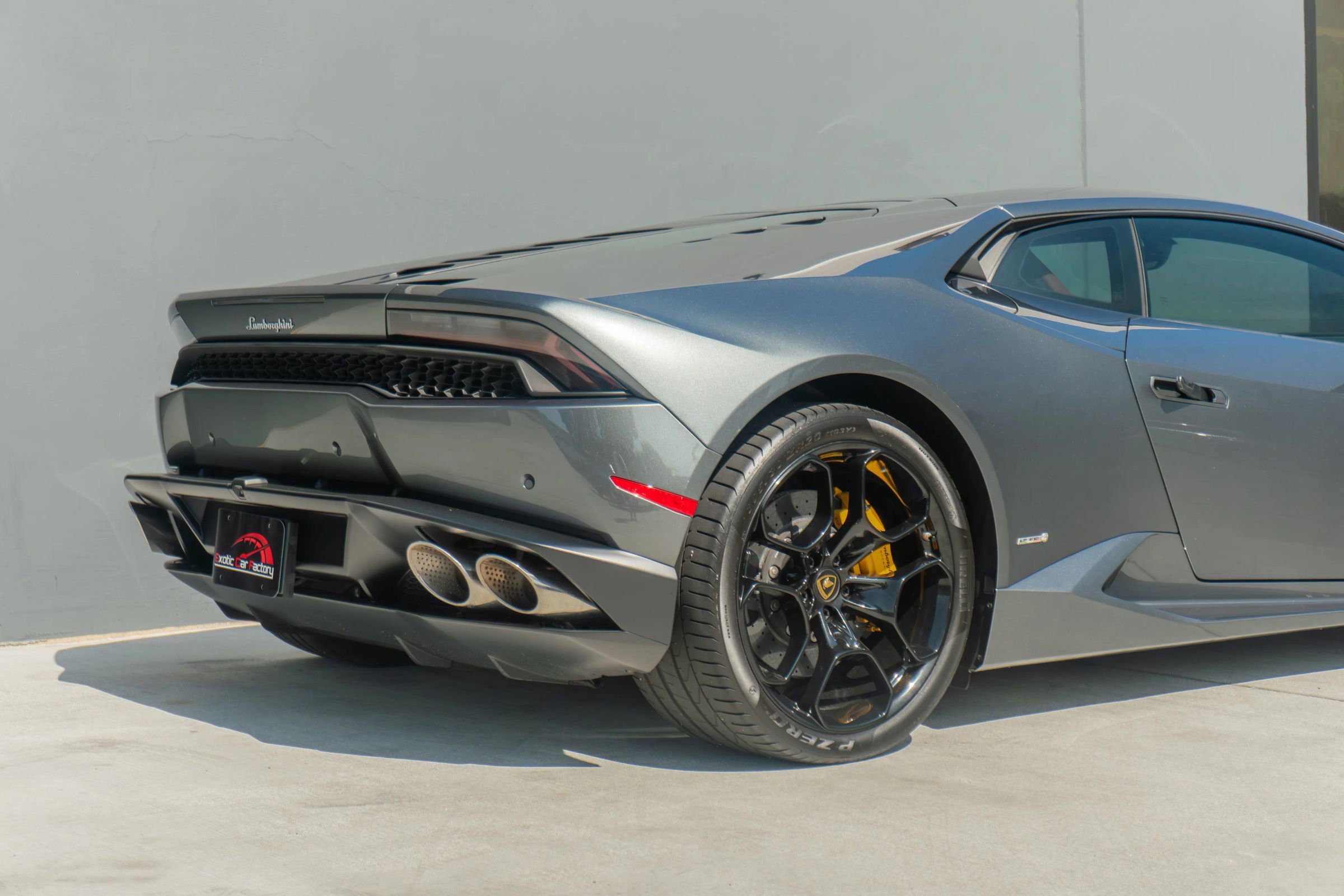 Used 2016 Lamborghini Huracan LP 610-4 image 31