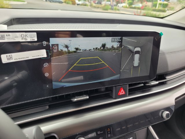 New 2026 Kia Carnival SX w/ SX Dark Edition Package FWD image 9
