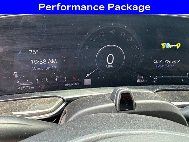 Used 2024 Cadillac Escalade Premium Luxury w/ Performance Package AWD/4WD image 8