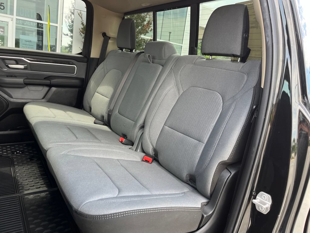 Used 2020 RAM 1500 Big Horn AWD/4WD image 14