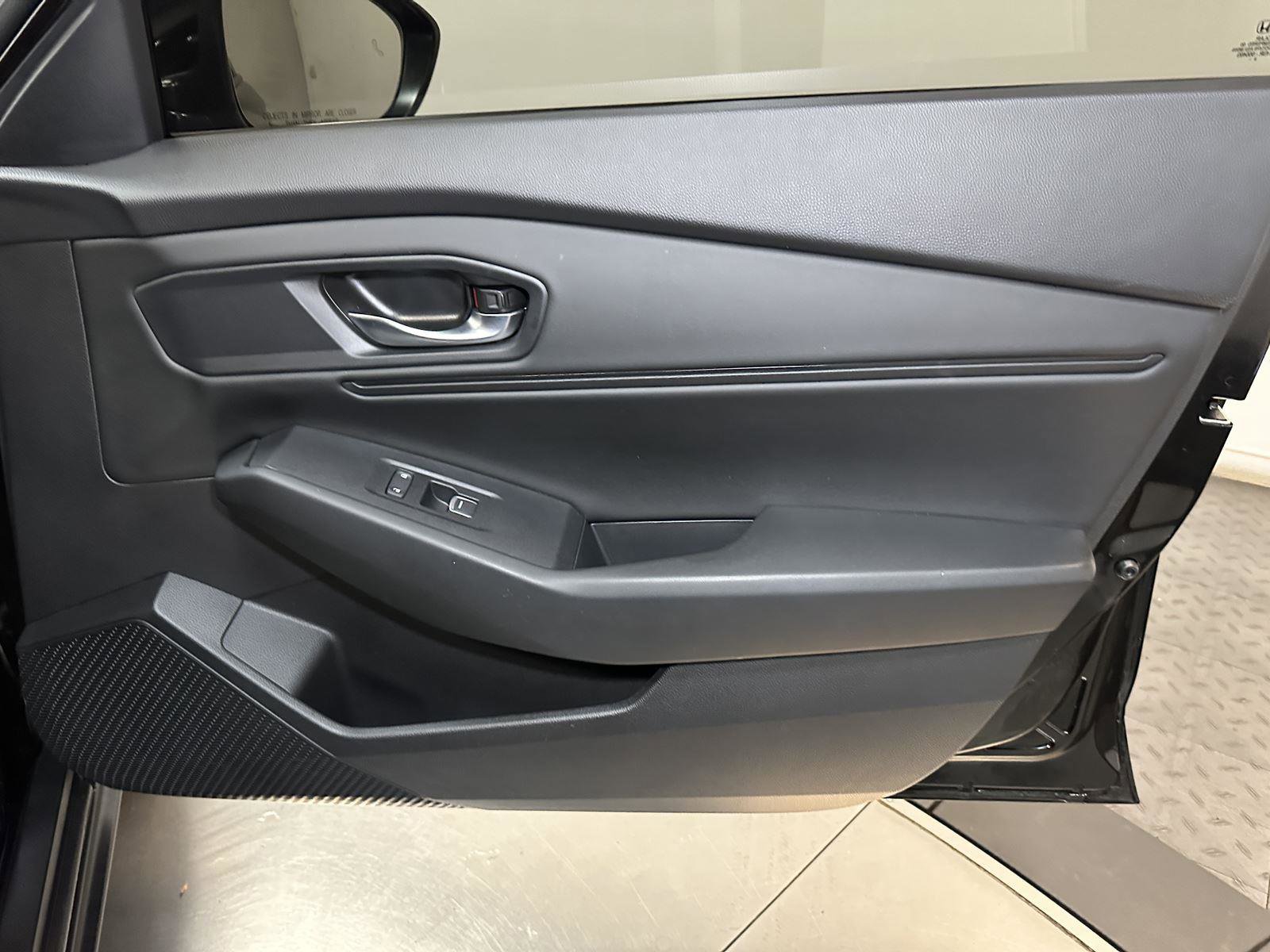 Certified 2024 Honda Accord EX image 37