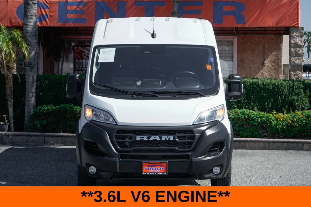 Used 2025 RAM ProMaster 2500 w/ Convenience Group FWD image 3