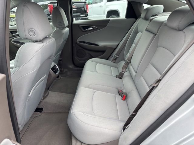 Used 2020 Chevrolet Malibu LT FWD image 13
