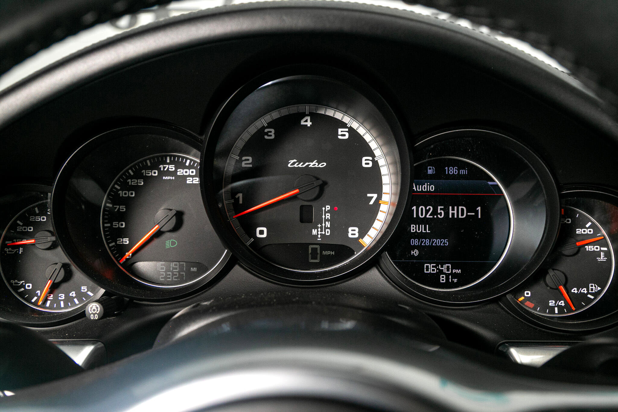 Used 2015 Porsche 911 Turbo image 35