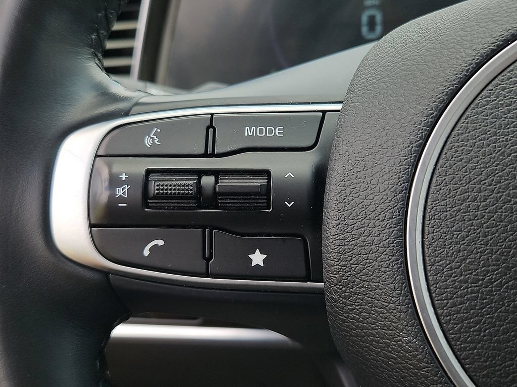 Certified 2023 Kia Sportage EX AWD/4WD image 25