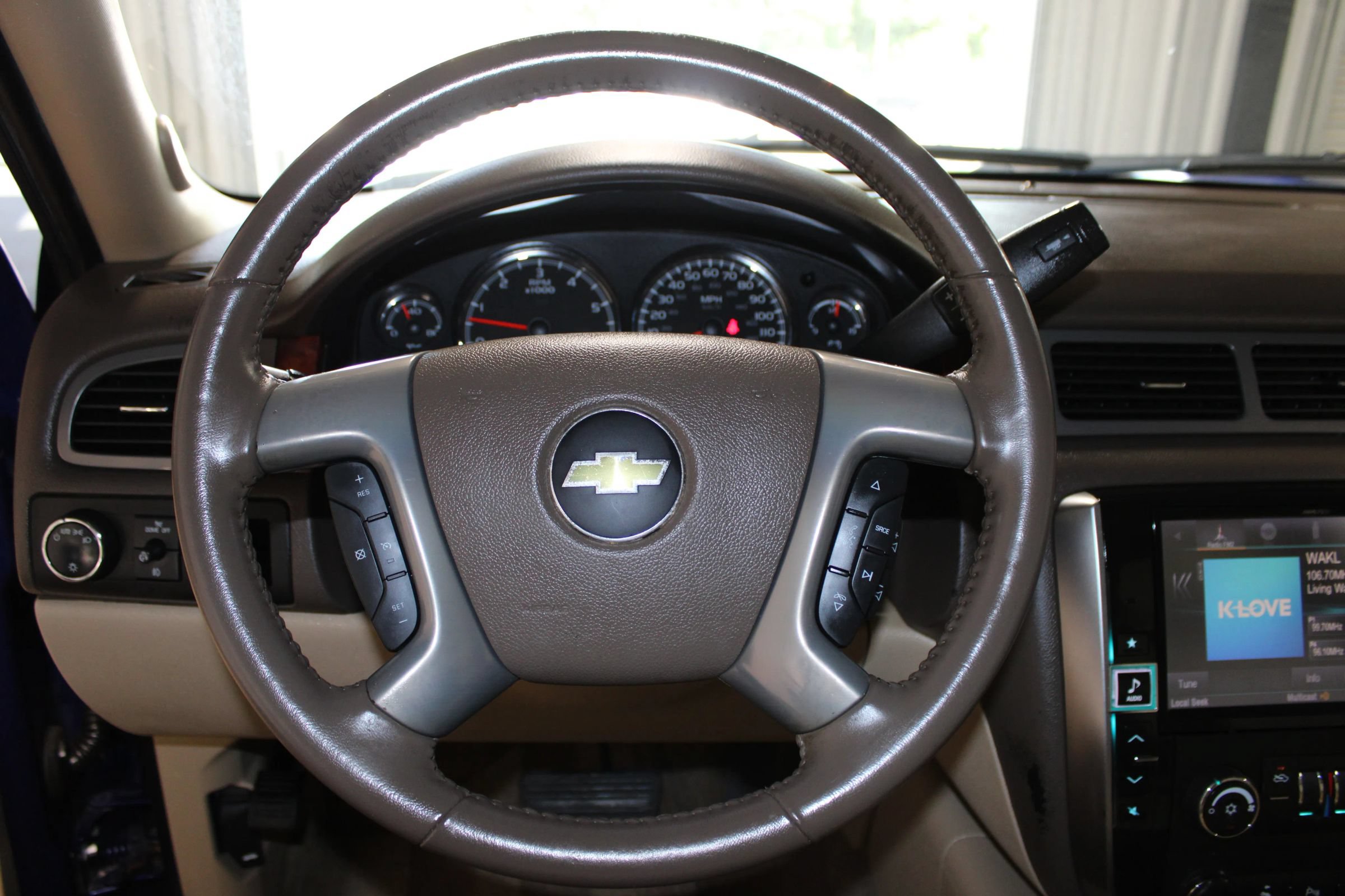 Used 2013 Chevrolet Avalanche LS RWD image 11