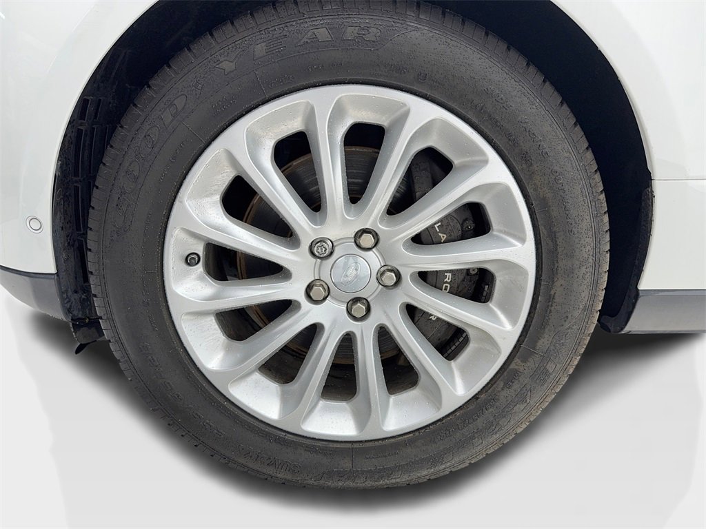 Used 2020 Land Rover Range Rover HSE image 54