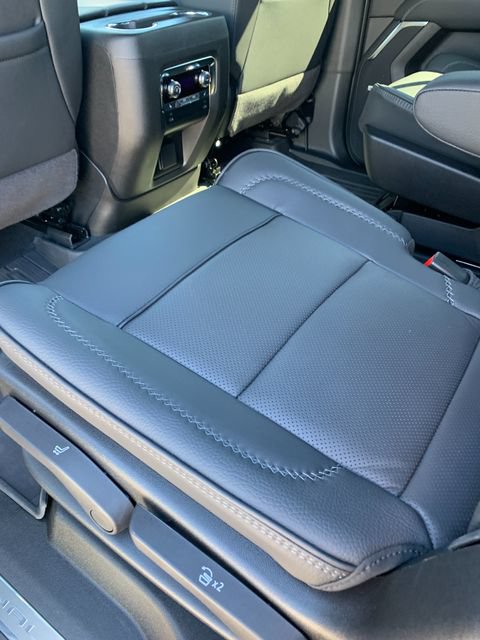 Used 2026 GMC Yukon Denali w/ LPO, Floor Liner Package AWD/4WD image 16