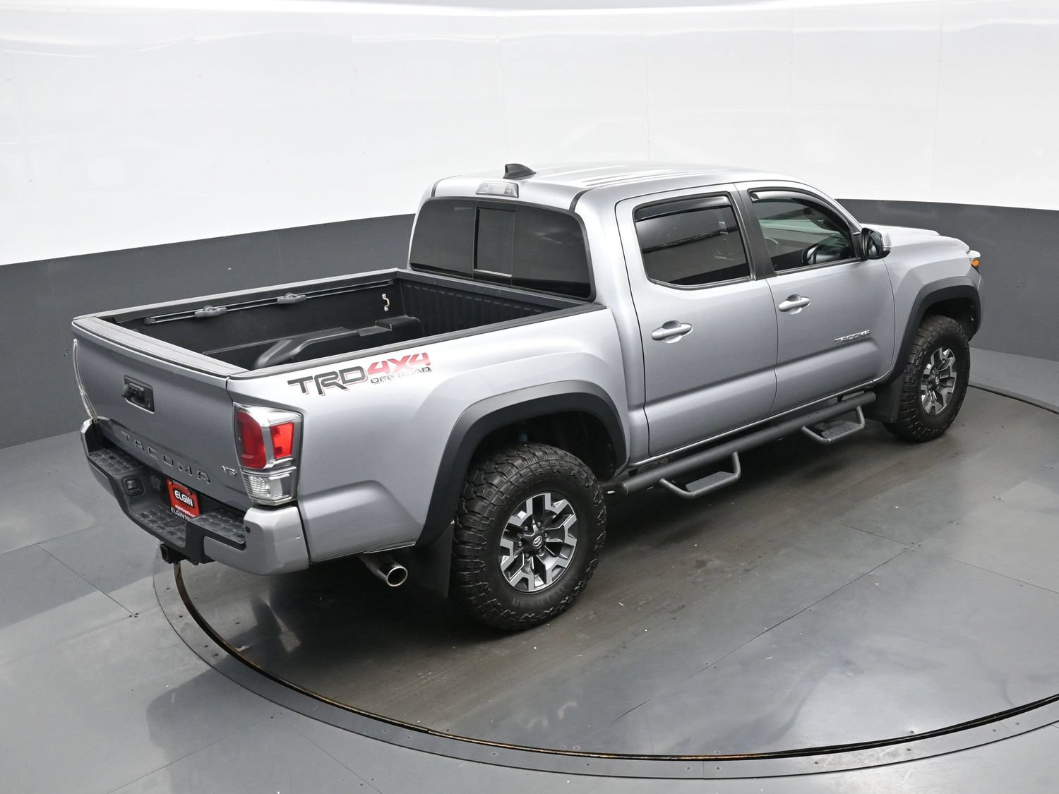 Used 2020 Toyota Tacoma TRD Off-Road w/ Technology Package AWD/4WD image 40